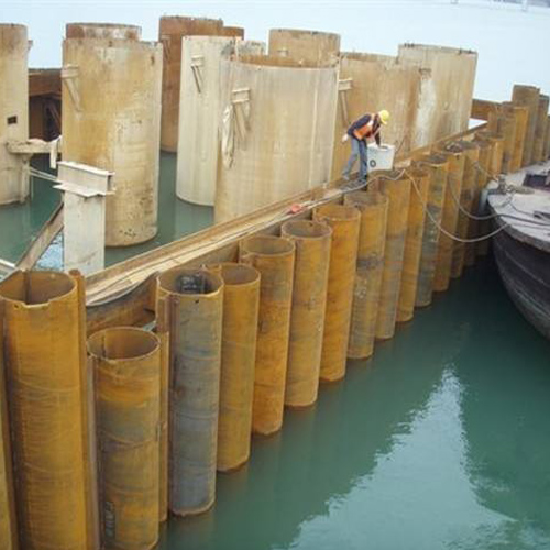 玉林钢护筒现场安装